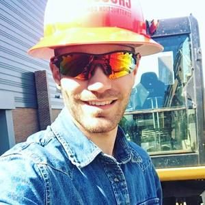 Meet your Posher, Jason